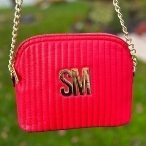 Red Steve Madden quilted crossbody gold chain purse